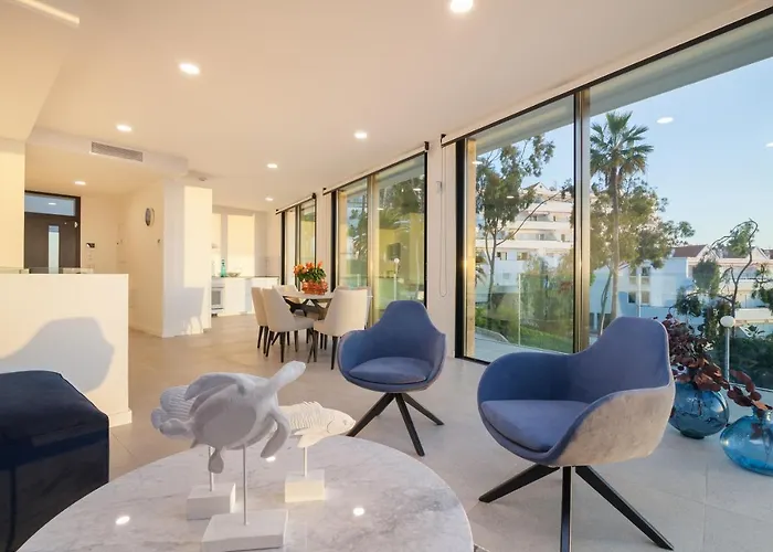 200m² New B With Private, Heated Pool And Amazing Ocean View. 别墅 阿德耶