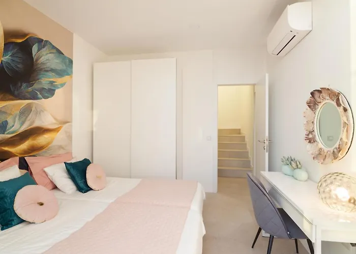 200m² New B With Private, Heated Pool And Amazing Ocean View. 别墅 阿德耶