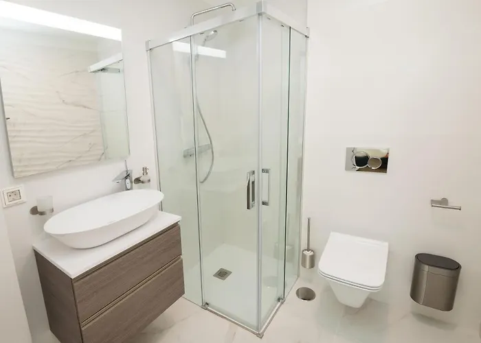 200m² New B With Private, Heated Pool And Amazing Ocean View. 别墅 *