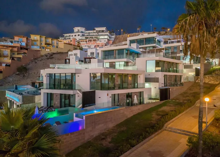 200m² New B With Private, Heated Pool And Amazing Ocean View. 别墅 阿德耶