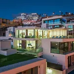 B With Priv, Heated Pool And Ocean View The View Tenerife 别墅