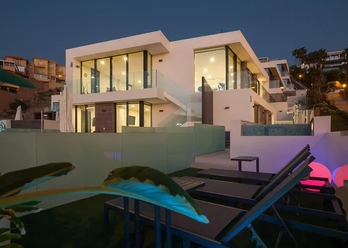 200m² New B With Private, Heated Pool And Amazing Ocean View. Costa Adeje (Tenerife)